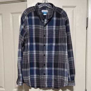 Columbia Men's Navy and Gray Plaid Button Down Shirt